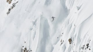 Skier Outruns Massive Avalanche [upl. by Gaivn]