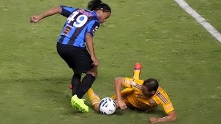 Ronaldinho Amazing Assists [upl. by Mei]