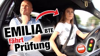 Praktische Führerscheinprüfung mit Emilia BTE 🤯  Fischer Academy [upl. by Thill]