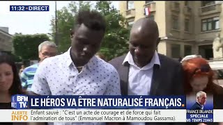 Enfant sauvé à Paris Mamoudou Gassama a reçu une médaille et un diplôme à l’Elysée [upl. by Gaby]