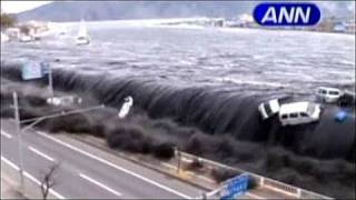 Japón impactantes imágenes del tsunami [upl. by Enaj208]