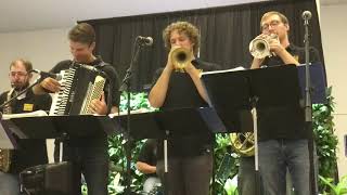 Chicken Dance Polka  Minnesota State Fair 2017  The Brass Barn Polka Band [upl. by Swift]